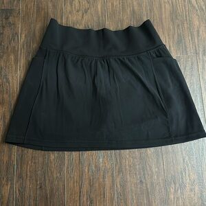 Athleta Salutation Stash Pocket 14.5” Skort